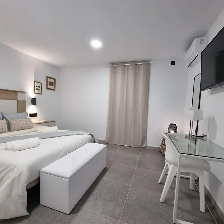 Villa De Lujo Con Piscina Climatizada